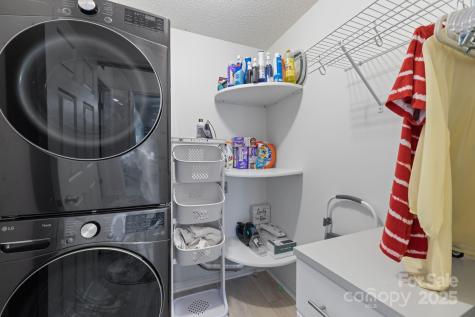 100 Lindsay Drive Archdale NC 27263