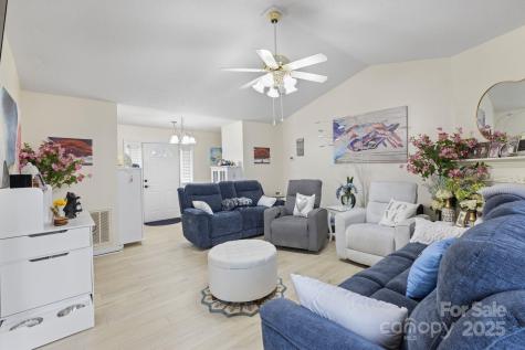 100 Lindsay Drive Archdale NC 27263