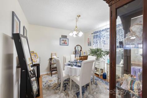 100 Lindsay Drive Archdale NC 27263