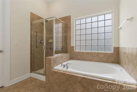 240 Clairborne Court Matthews NC 28104