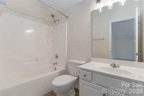 240 Clairborne Court Matthews NC 28104