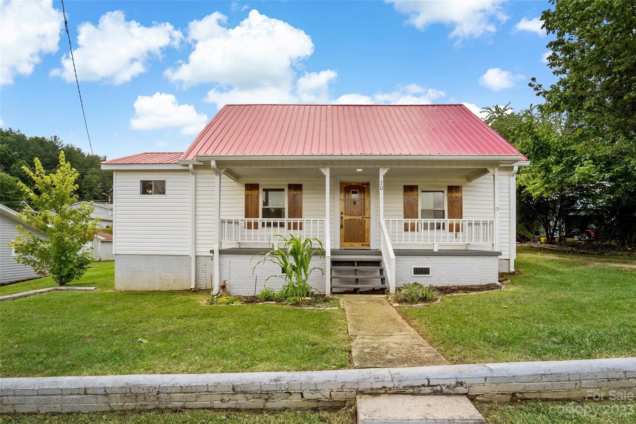 70 4th Street, Marion NC MLS Car4041288 Greybeard Realty