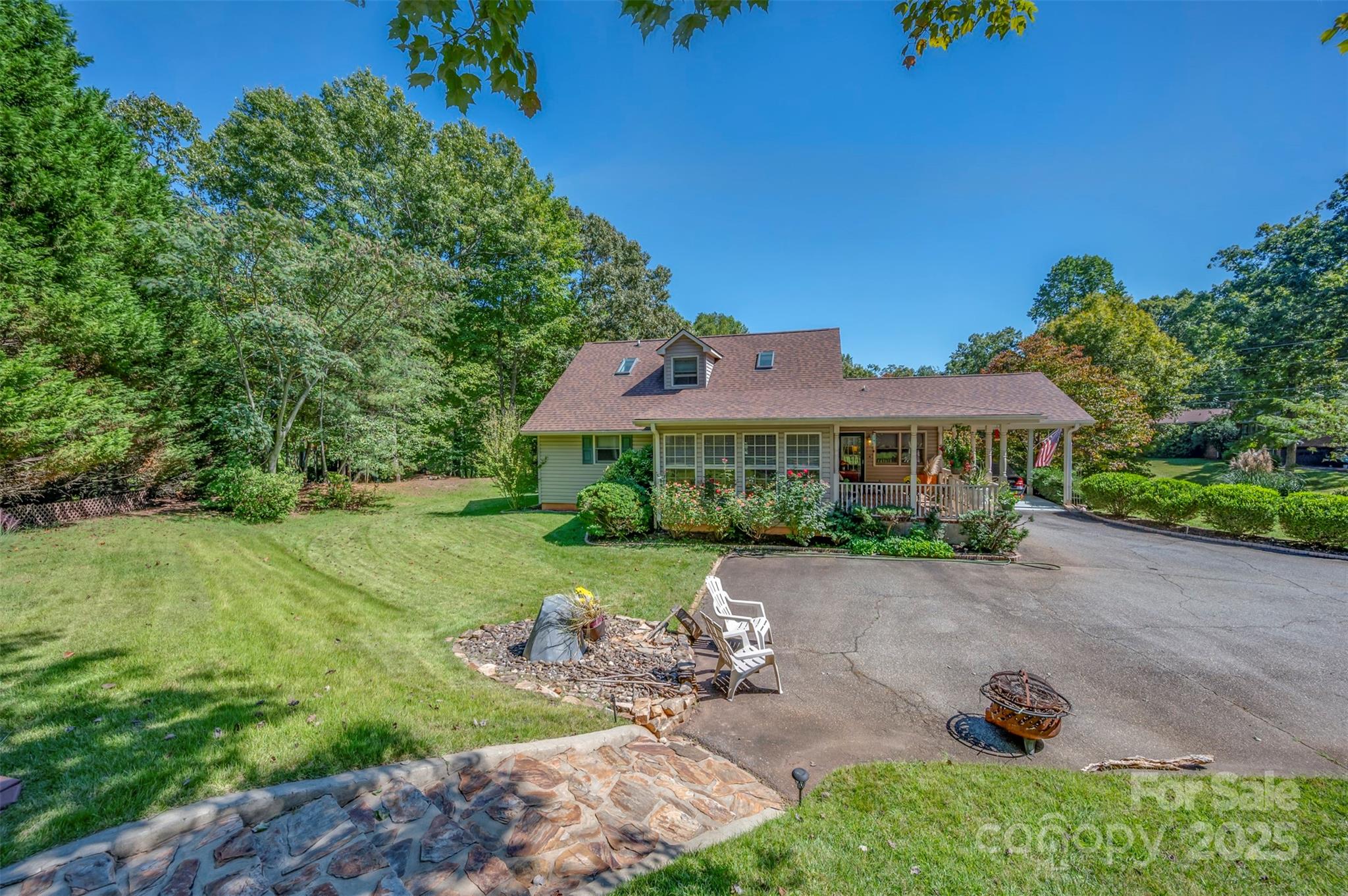 1280 Henderson Road Tryon NC 28782