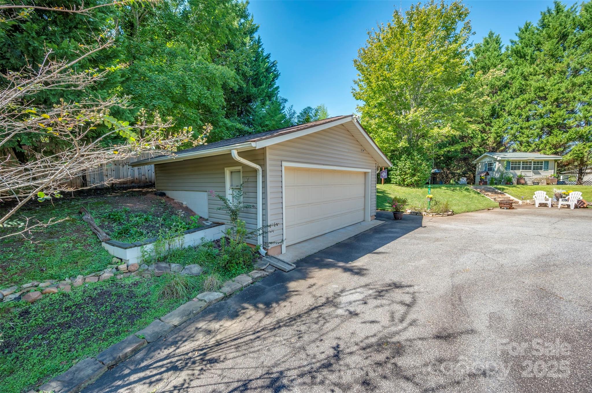 1280 Henderson Road Tryon NC 28782