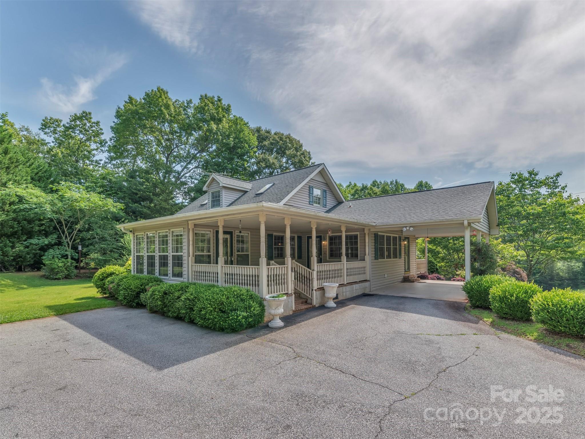 1280 Henderson Road Tryon NC 28782