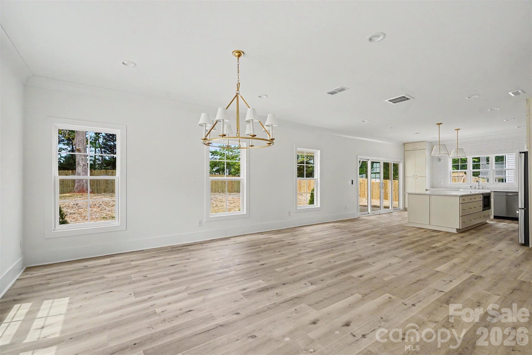 7925 Large Oak Lane Mint Hill NC 28227