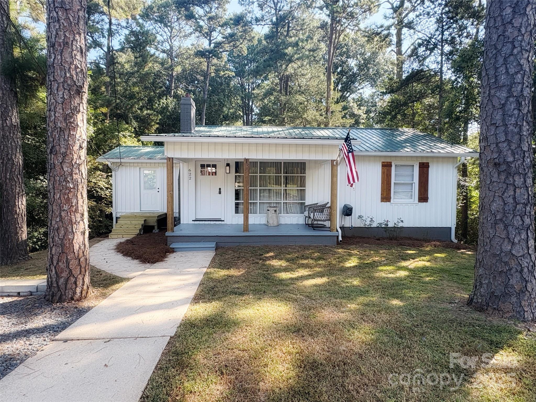 622 Pee Dee Avenue Norwood NC 28128
