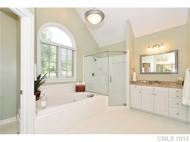 6334 Seton House Lane Charlotte NC 28277