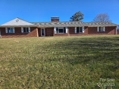 1375 E Us Highway 19e Highway Burnsville NC 28714