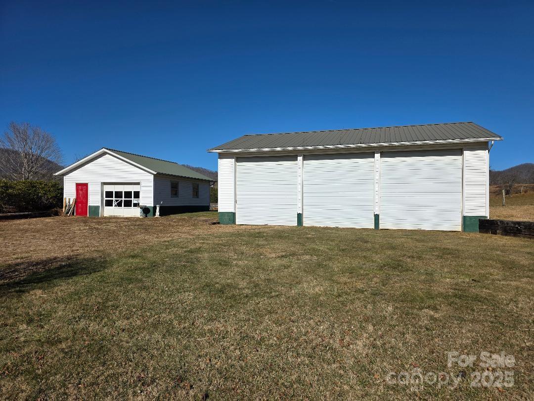 1375 E Us Highway 19e Highway Burnsville NC 28714