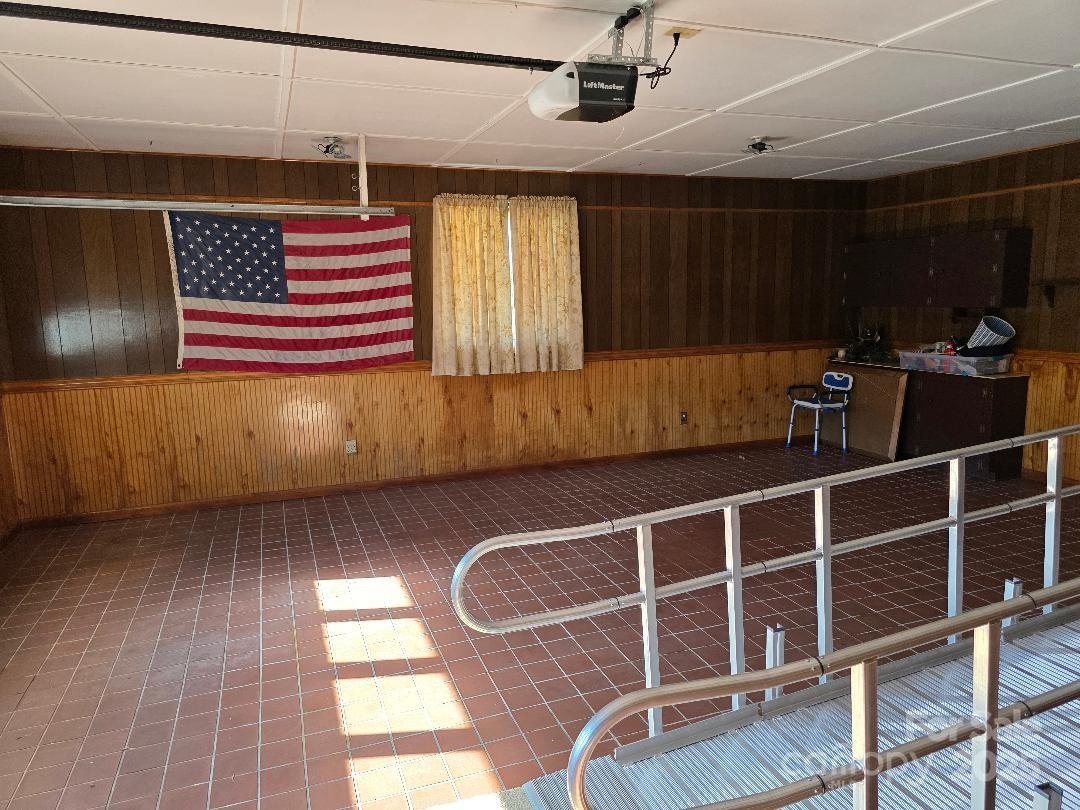 1375 E Us Highway 19e Highway Burnsville NC 28714