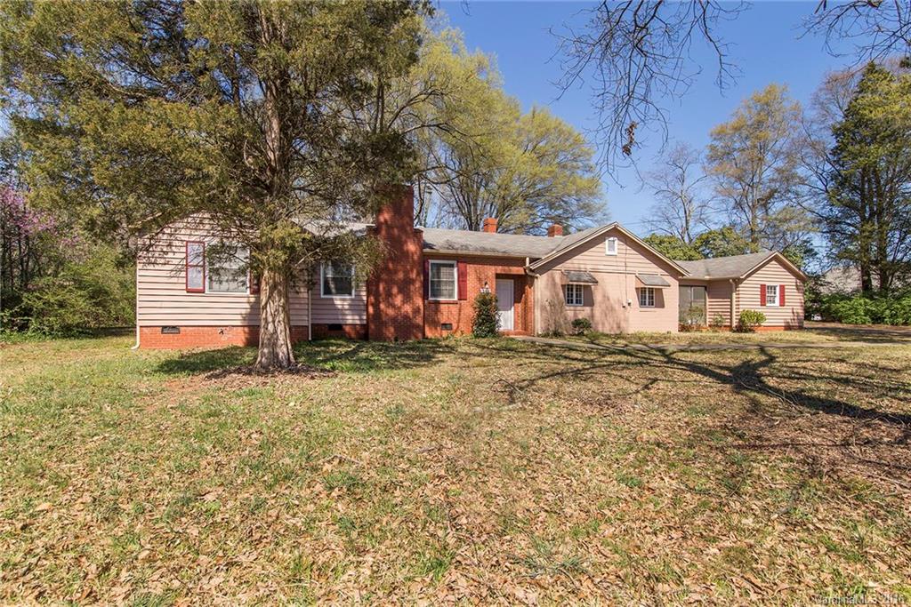 5132 Tuckaseegee Road Charlotte NC 28208