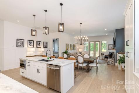 40 Hidden Pond Lane Brevard NC 28712