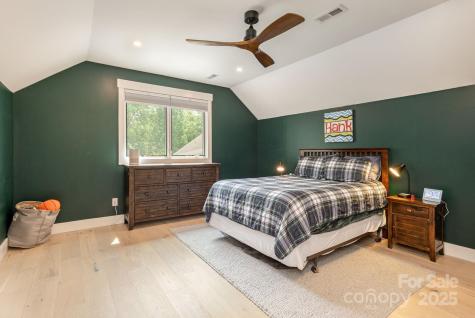40 Hidden Pond Lane Brevard NC 28712