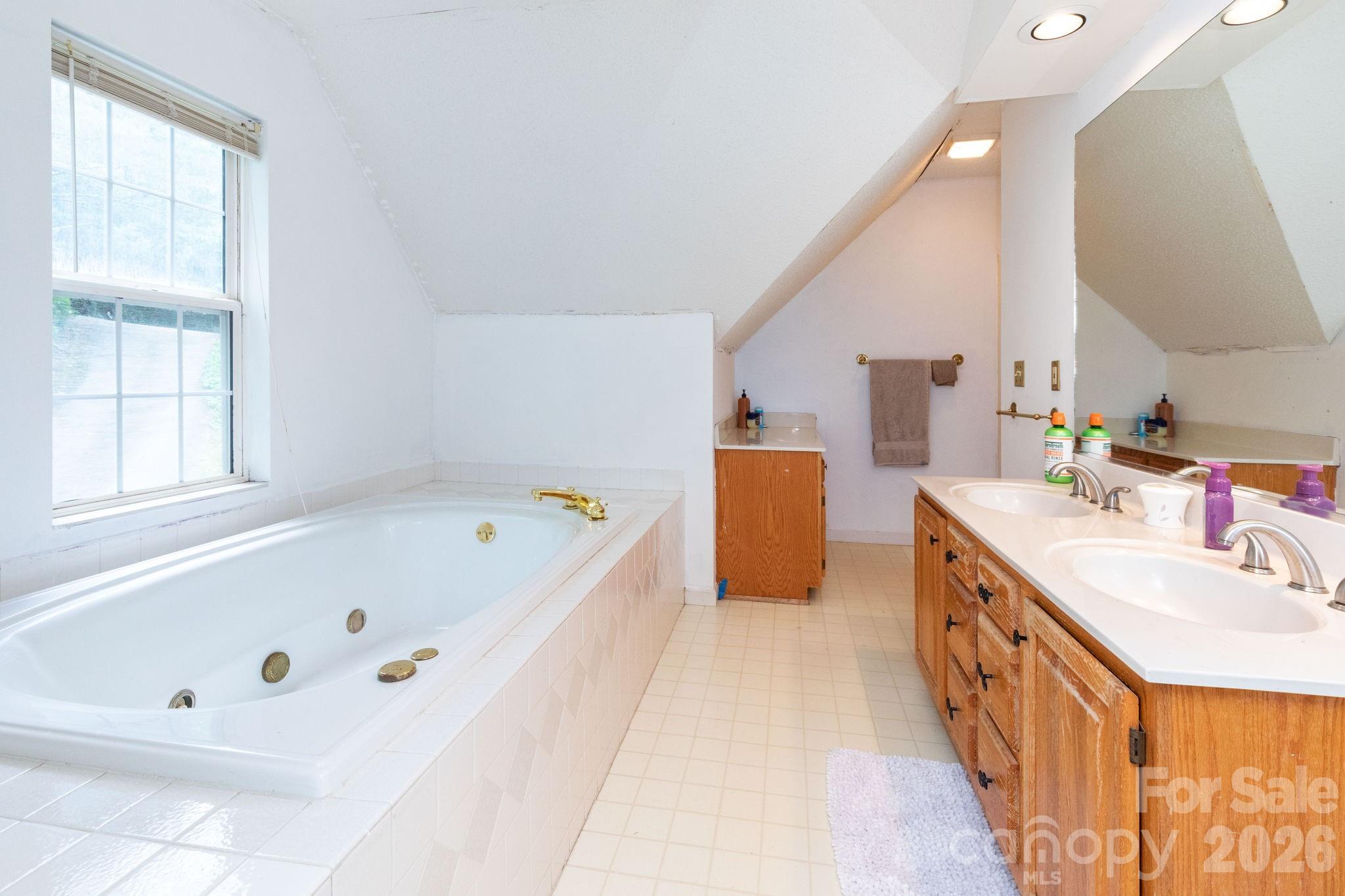 757 Zelda Court Hendersonville NC 28792
