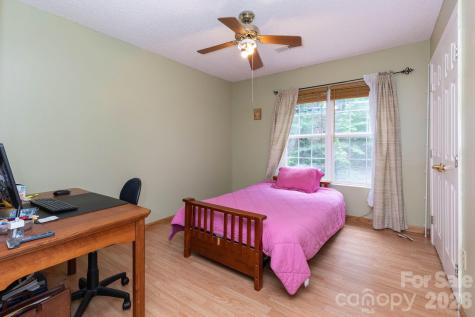 757 Zelda Court Hendersonville NC 28792