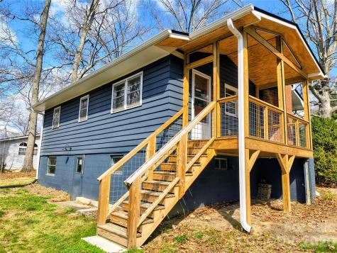 143 Tabernacle Road Black Mountain NC 28711