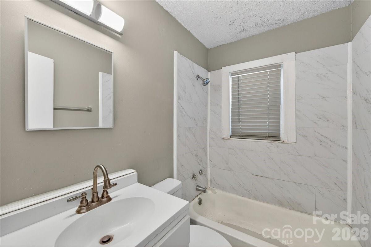 936 Holland Avenue Charlotte NC 28206