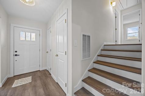 5324 Cheval Place Charlotte NC 28205
