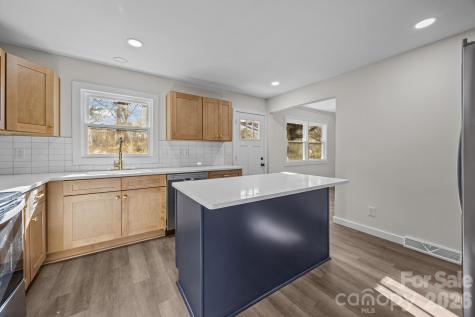 5324 Cheval Place Charlotte NC 28205