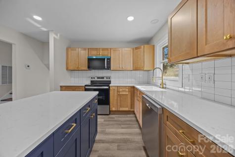 5324 Cheval Place Charlotte NC 28205