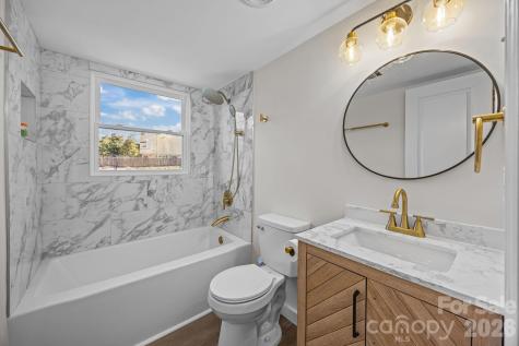 5324 Cheval Place Charlotte NC 28205