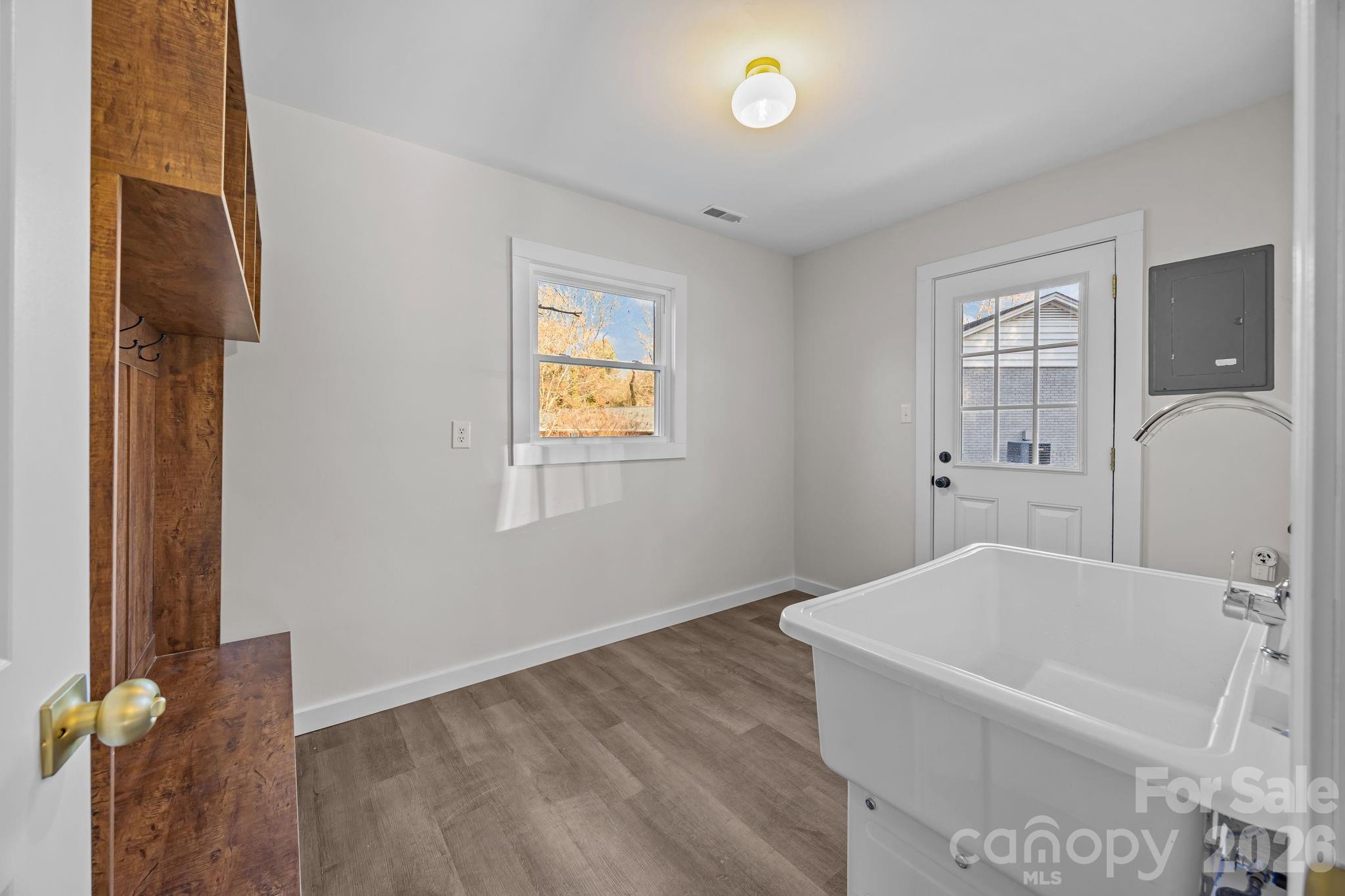 5324 Cheval Place Charlotte NC 28205