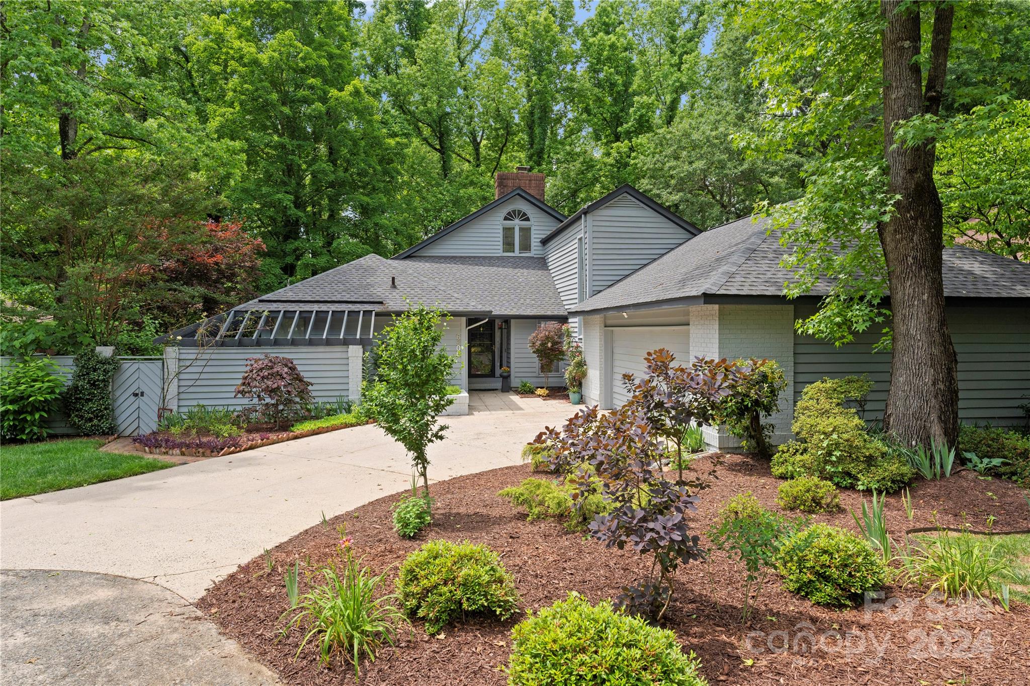 6306 Saddlebrook Court Charlotte NC 28226