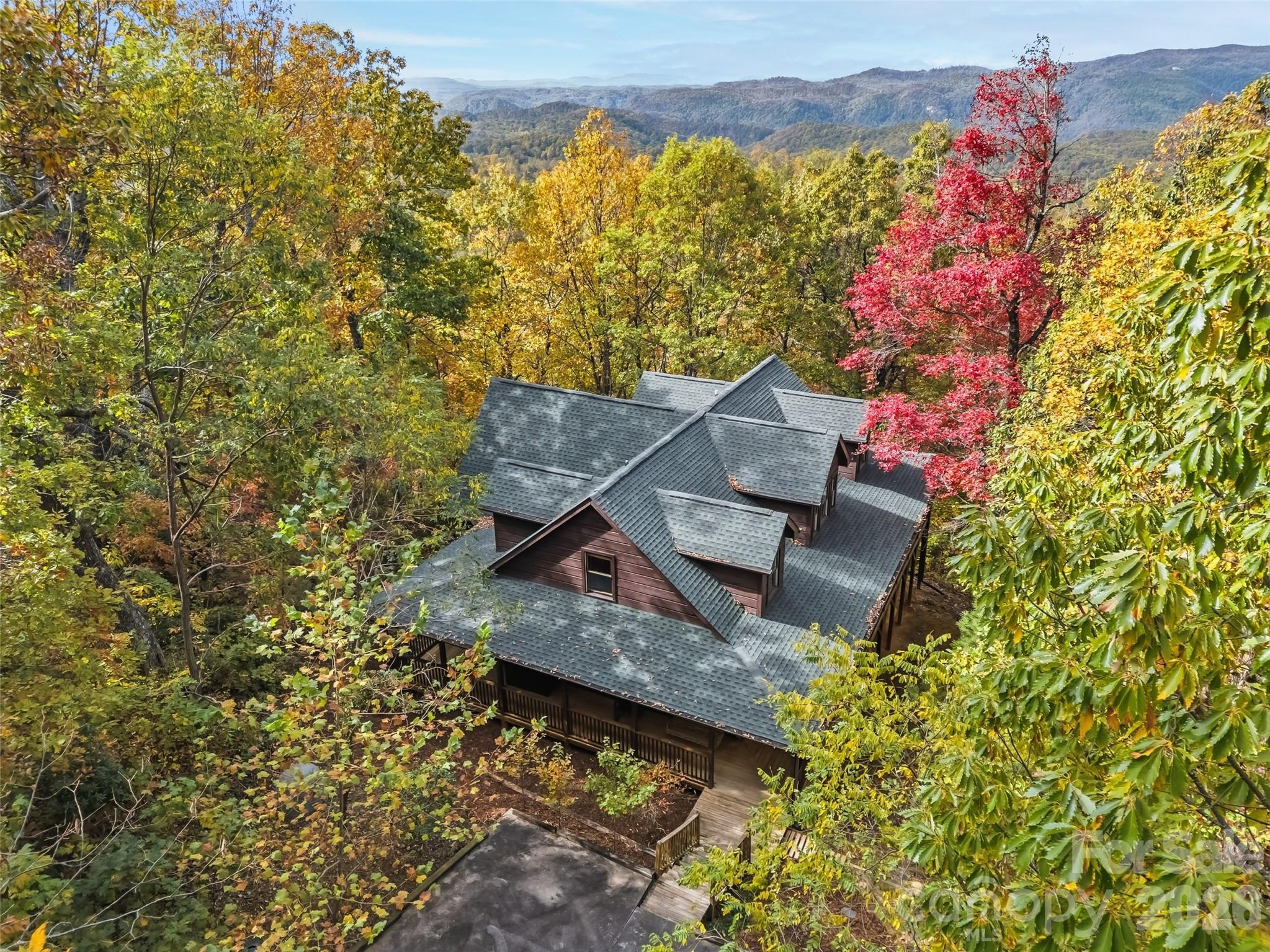 167 Mountain Vista Drive Saluda NC 28773