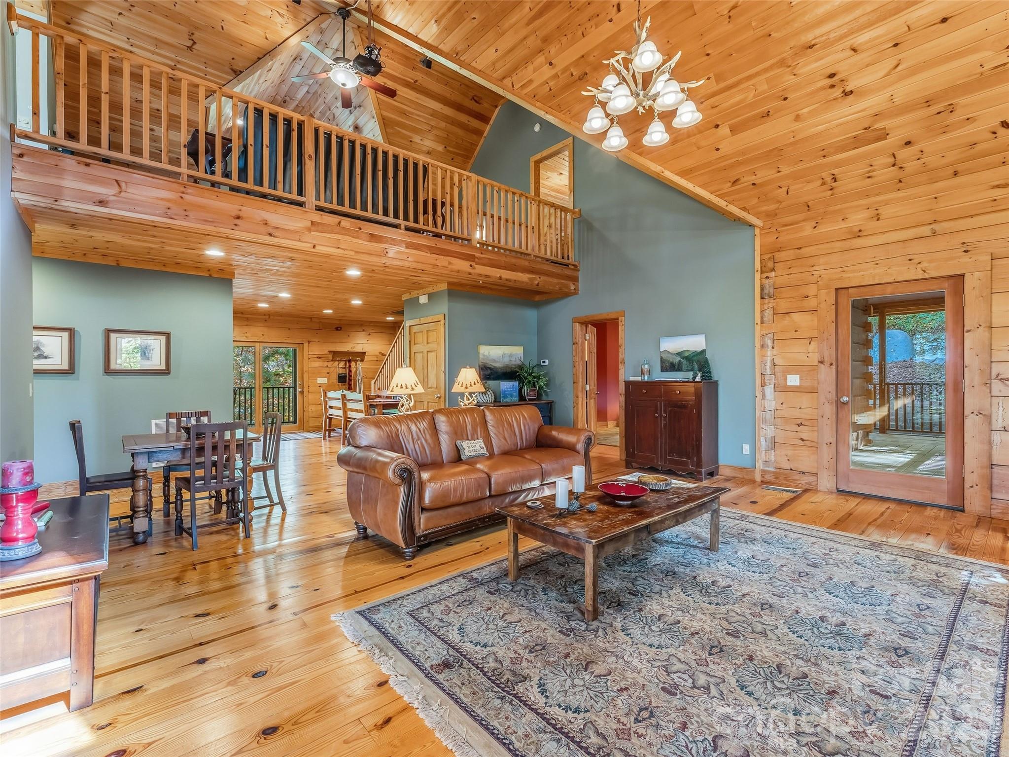 167 Mountain Vista Drive Saluda NC 28773
