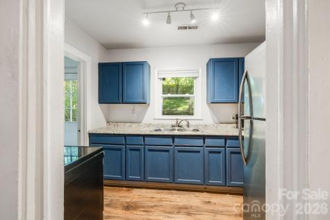 1148 Charlotte Highway Fairview NC 28730