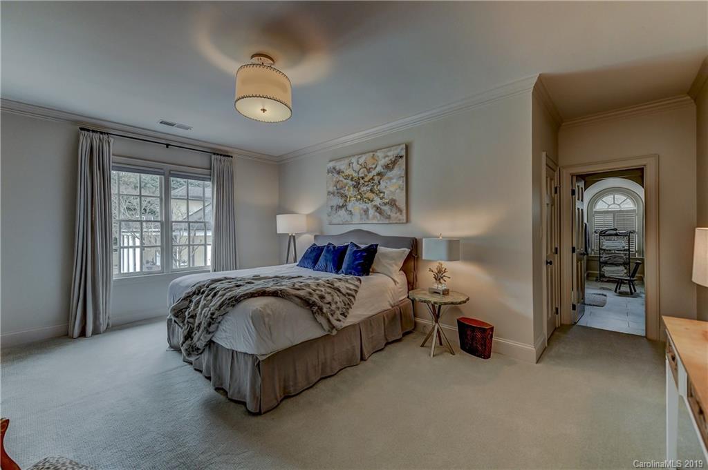 4043 Carnoustie Lane Charlotte NC 28210