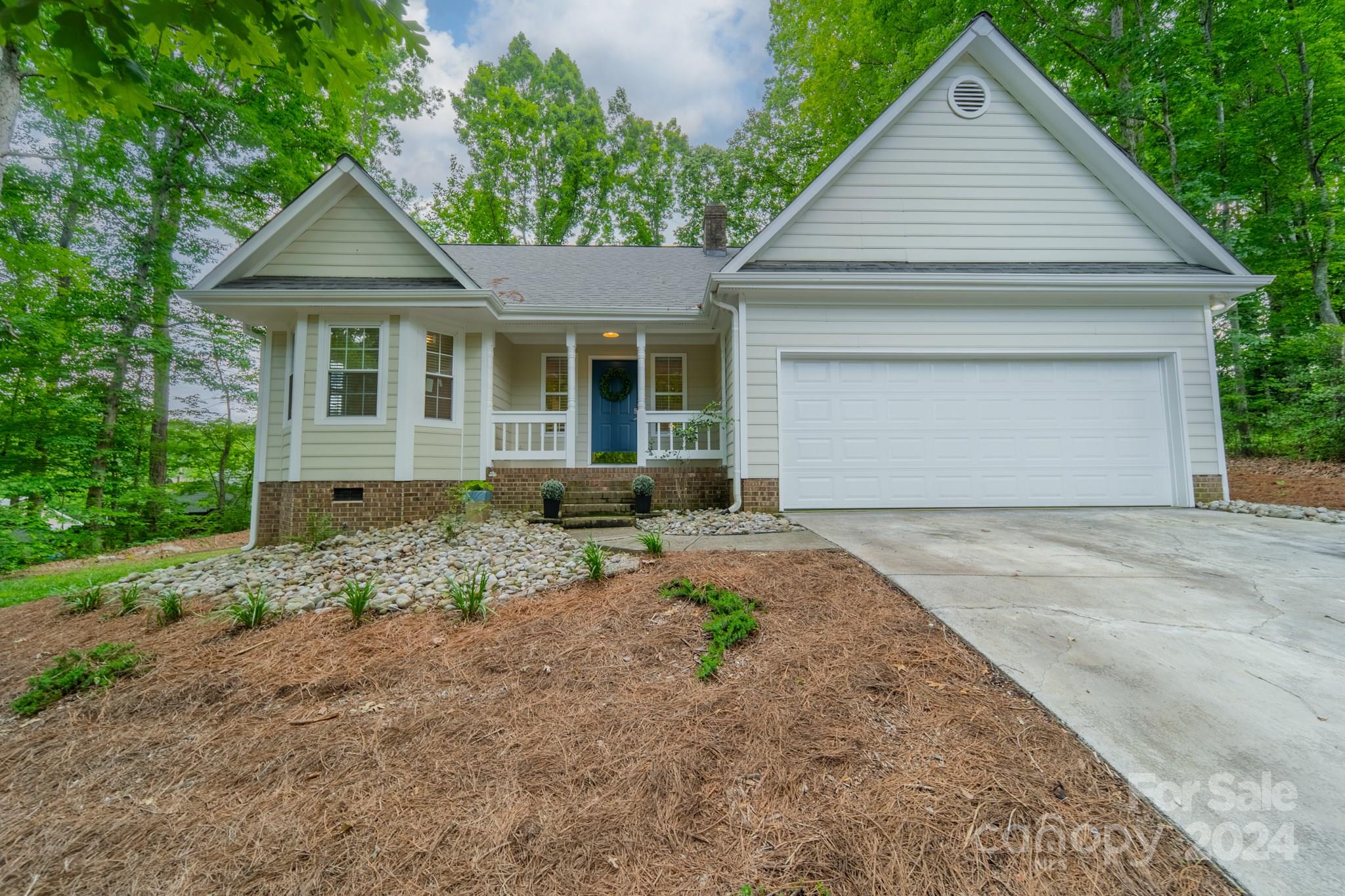 261 Bubbling Well Road Denver NC 28037