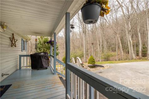 156 Cayton Ridge Bakersville NC 28705