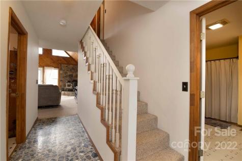 156 Cayton Ridge Bakersville NC 28705