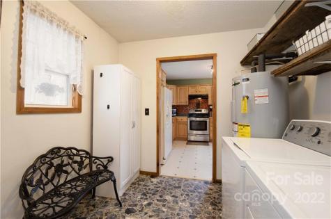 156 Cayton Ridge Bakersville NC 28705