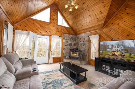 156 Cayton Ridge Bakersville NC 28705