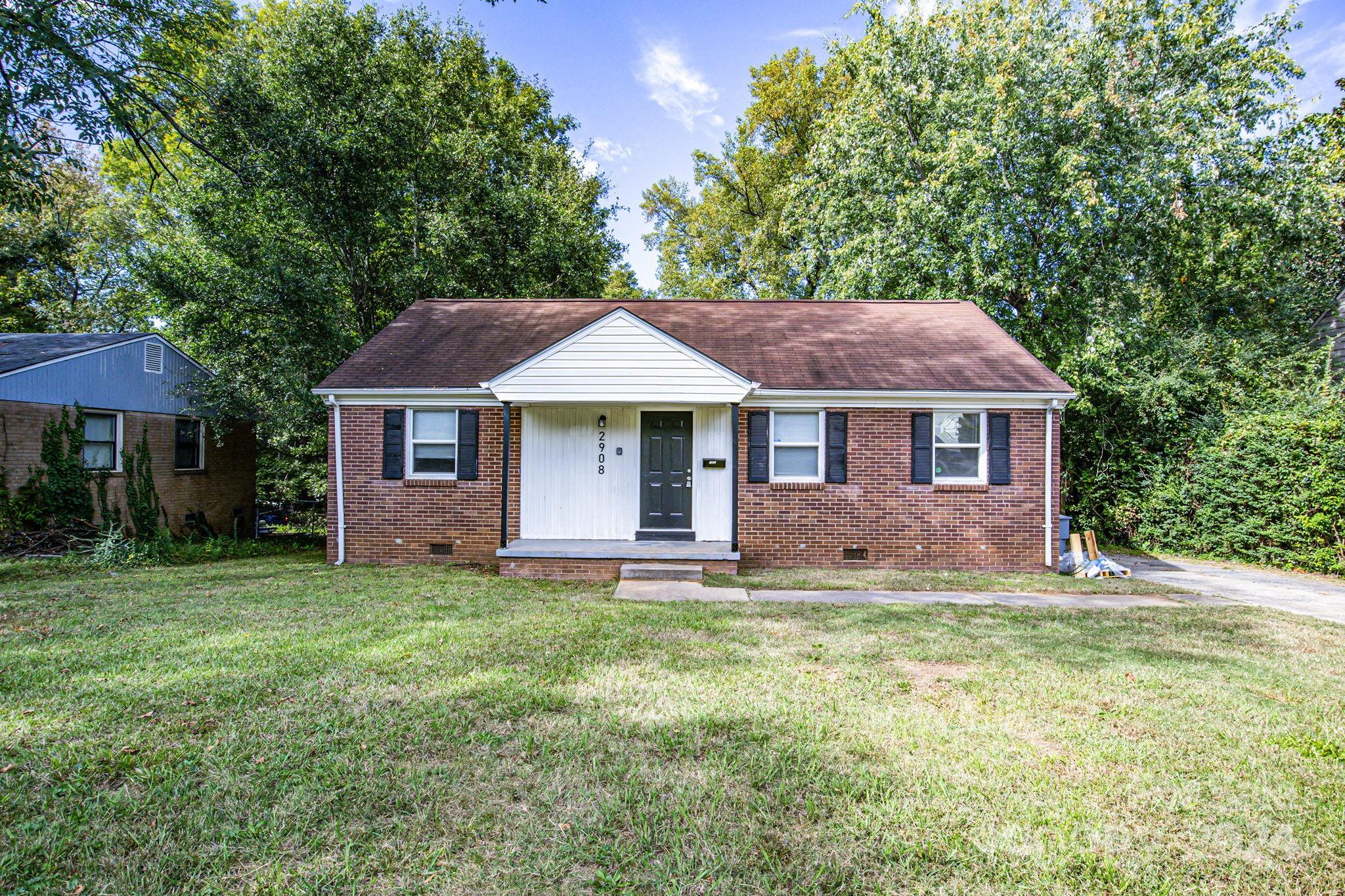 2908 Lasalle Street Charlotte NC 28216