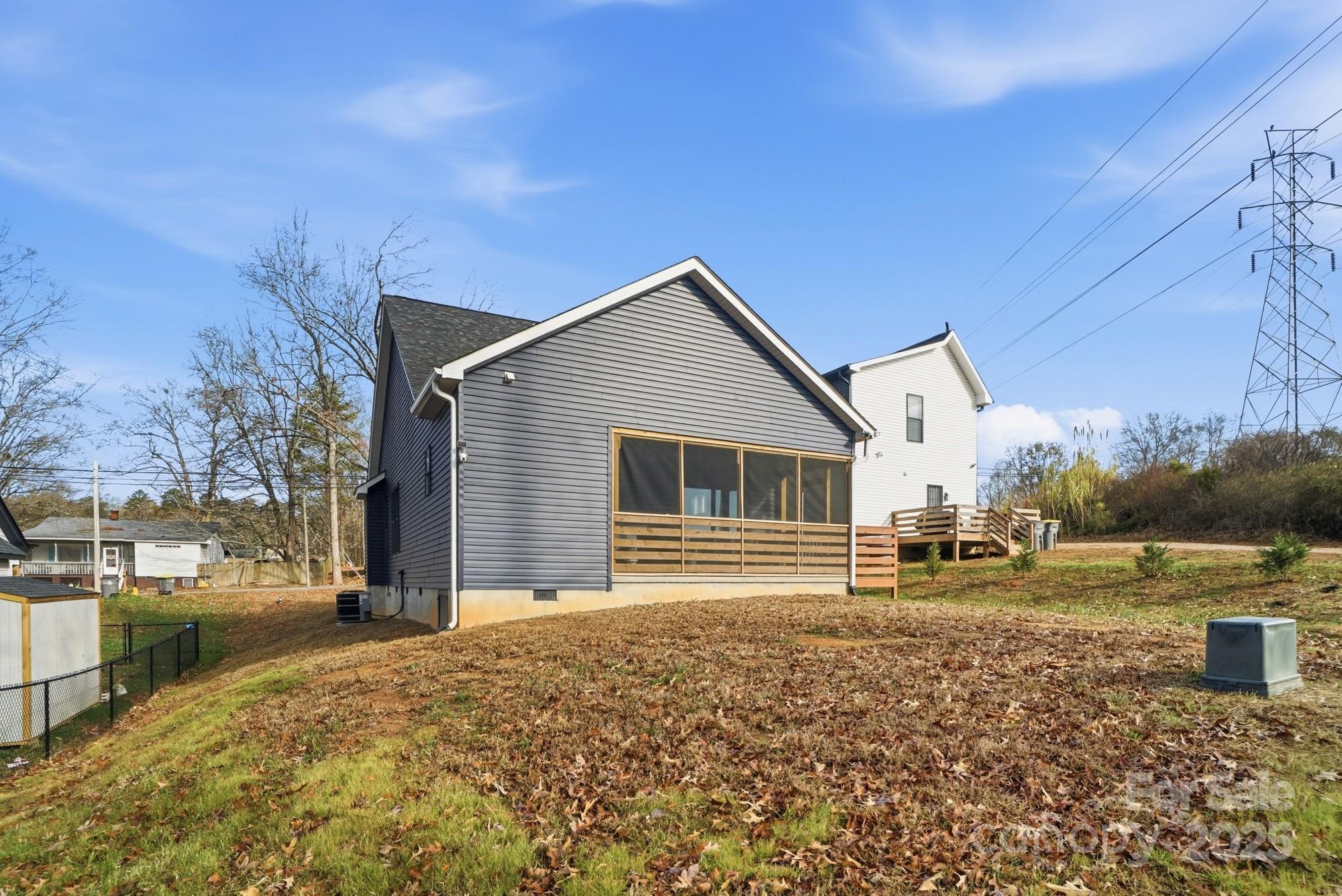 494 E 22nd Street Kannapolis NC 28083