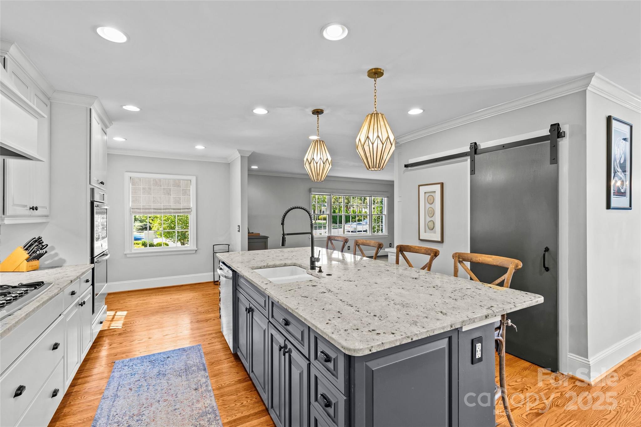 2821 Sharon Road Charlotte NC 28211