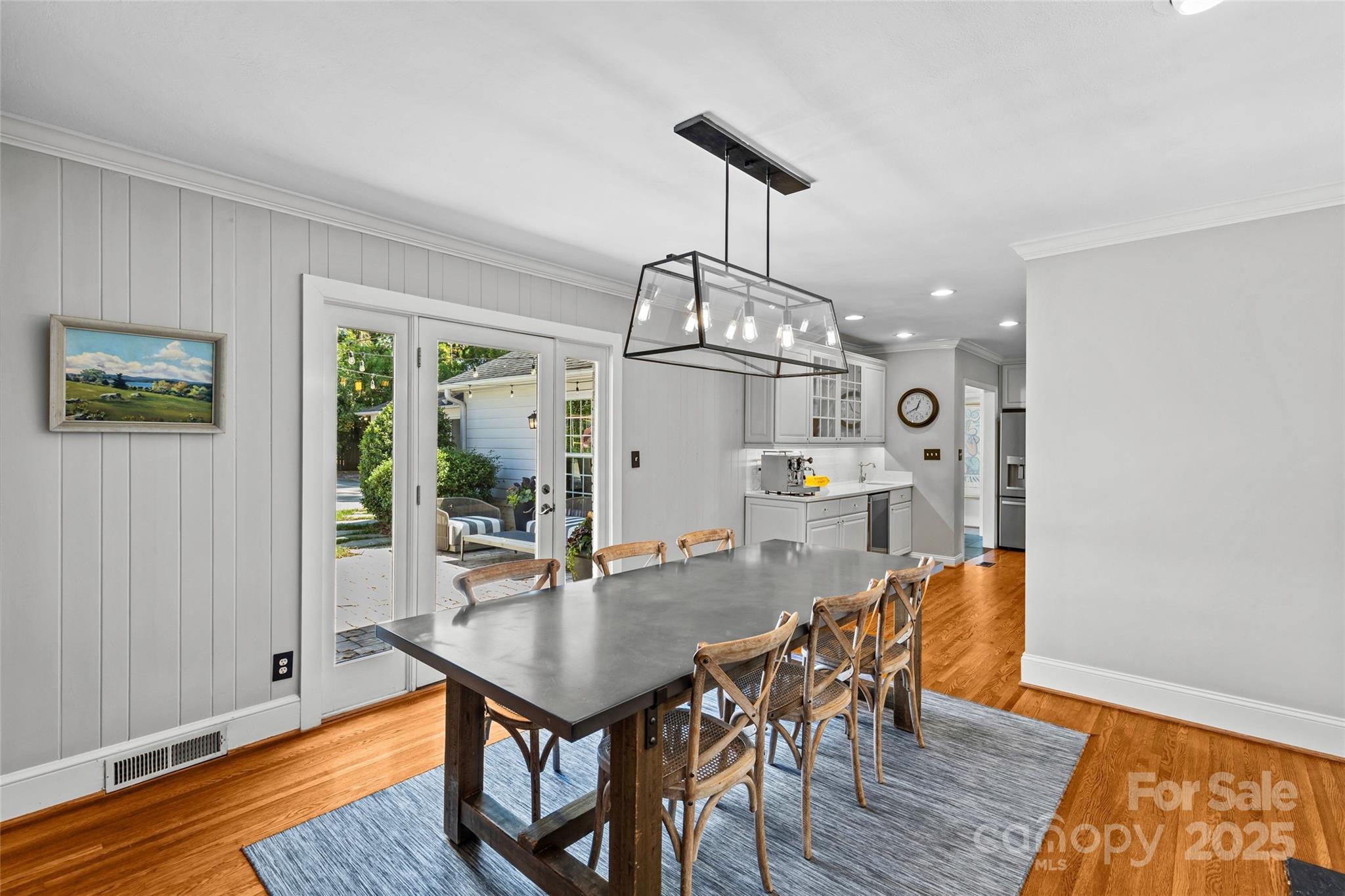 2821 Sharon Road Charlotte NC 28211