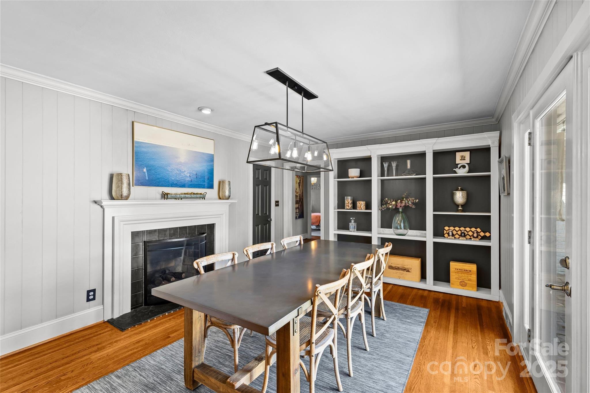 2821 Sharon Road Charlotte NC 28211