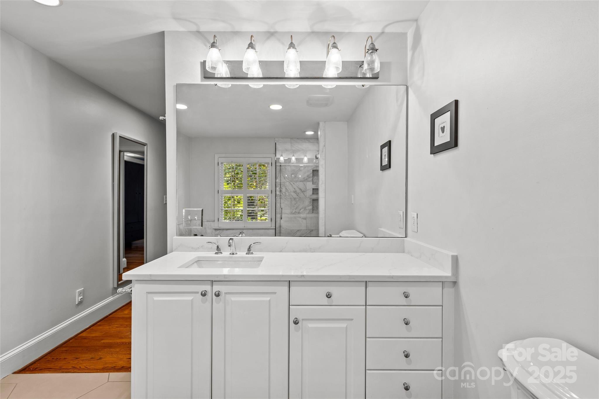 2821 Sharon Road Charlotte NC 28211
