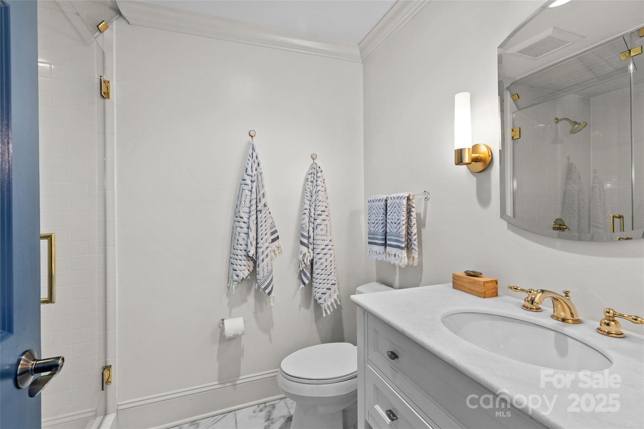 2821 Sharon Road Charlotte NC 28211