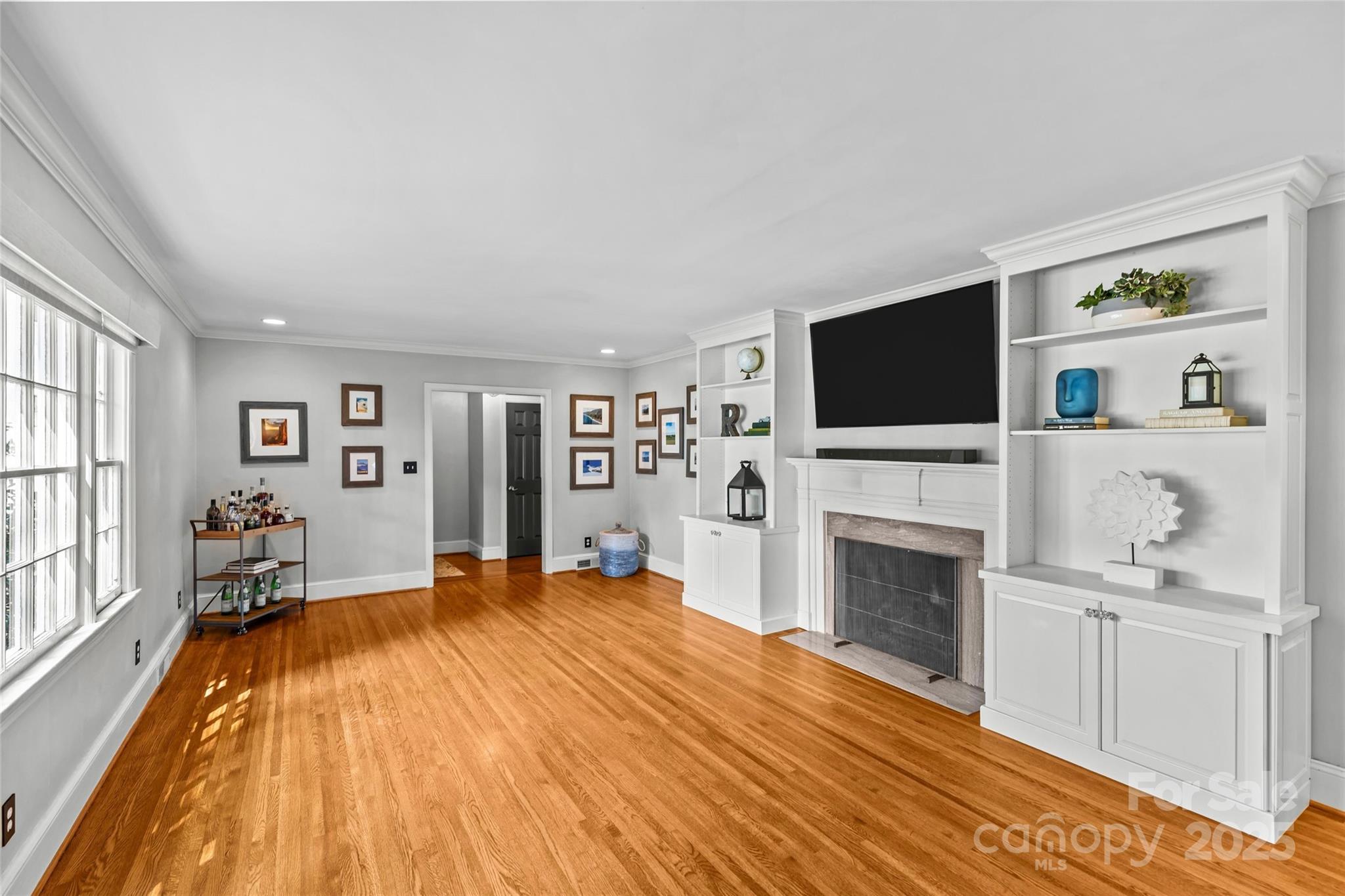 2821 Sharon Road Charlotte NC 28211