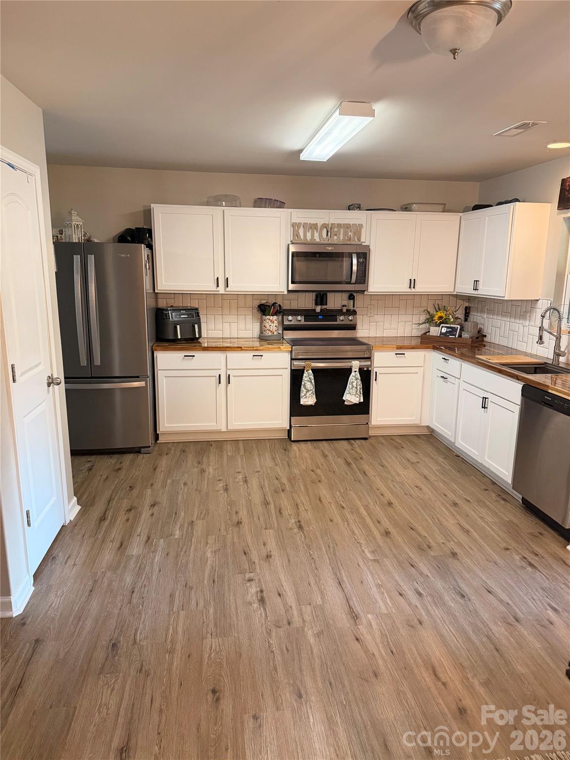 2212 Pinnacle View Drive Kings Mountain NC 28086