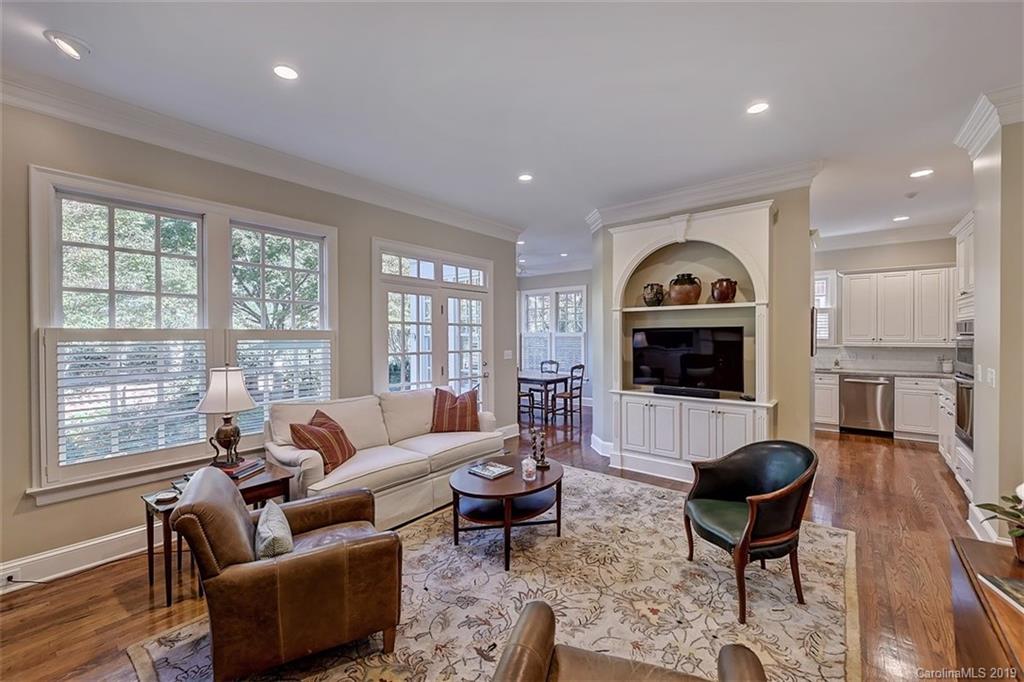 2518 Windsor Crescent Court Charlotte NC 28226