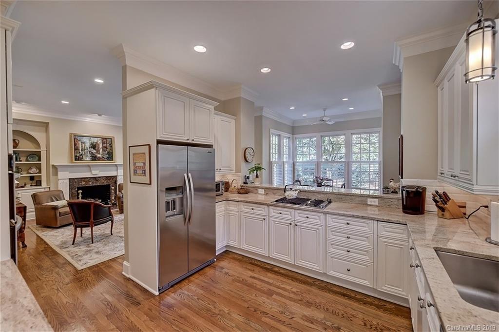 2518 Windsor Crescent Court Charlotte NC 28226