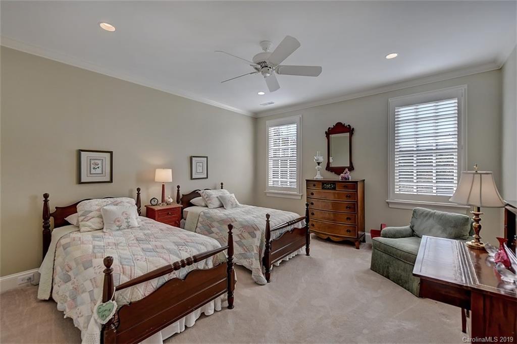 2518 Windsor Crescent Court Charlotte NC 28226