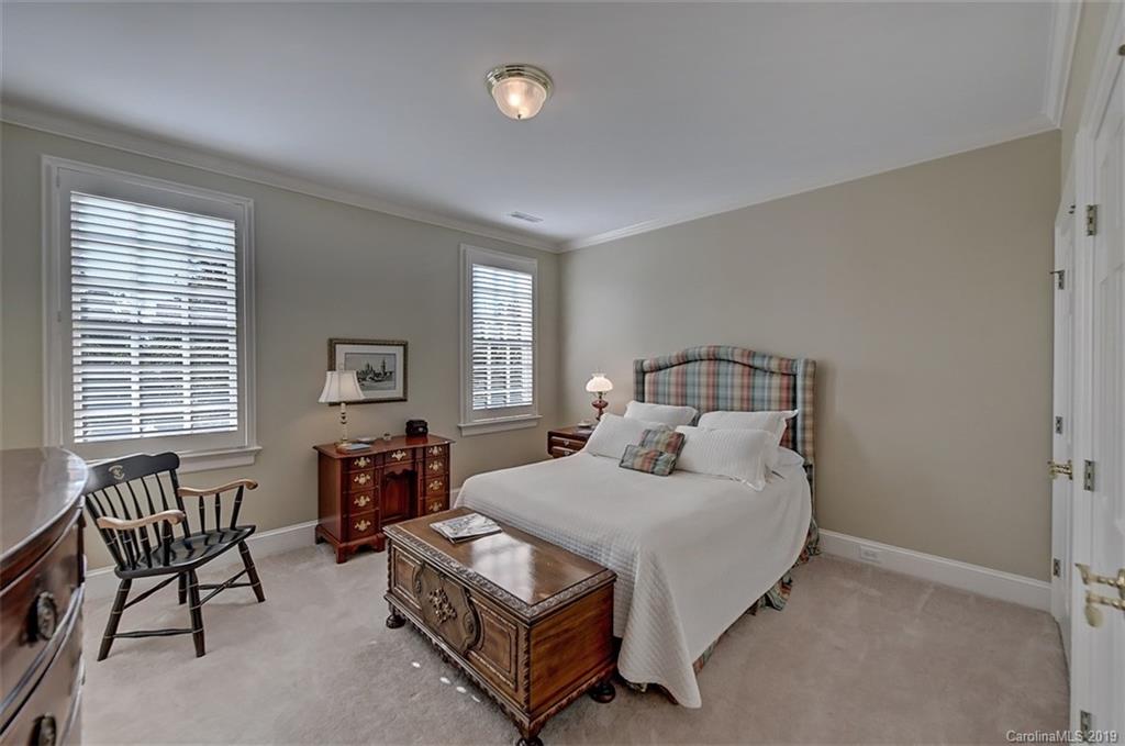 2518 Windsor Crescent Court Charlotte NC 28226